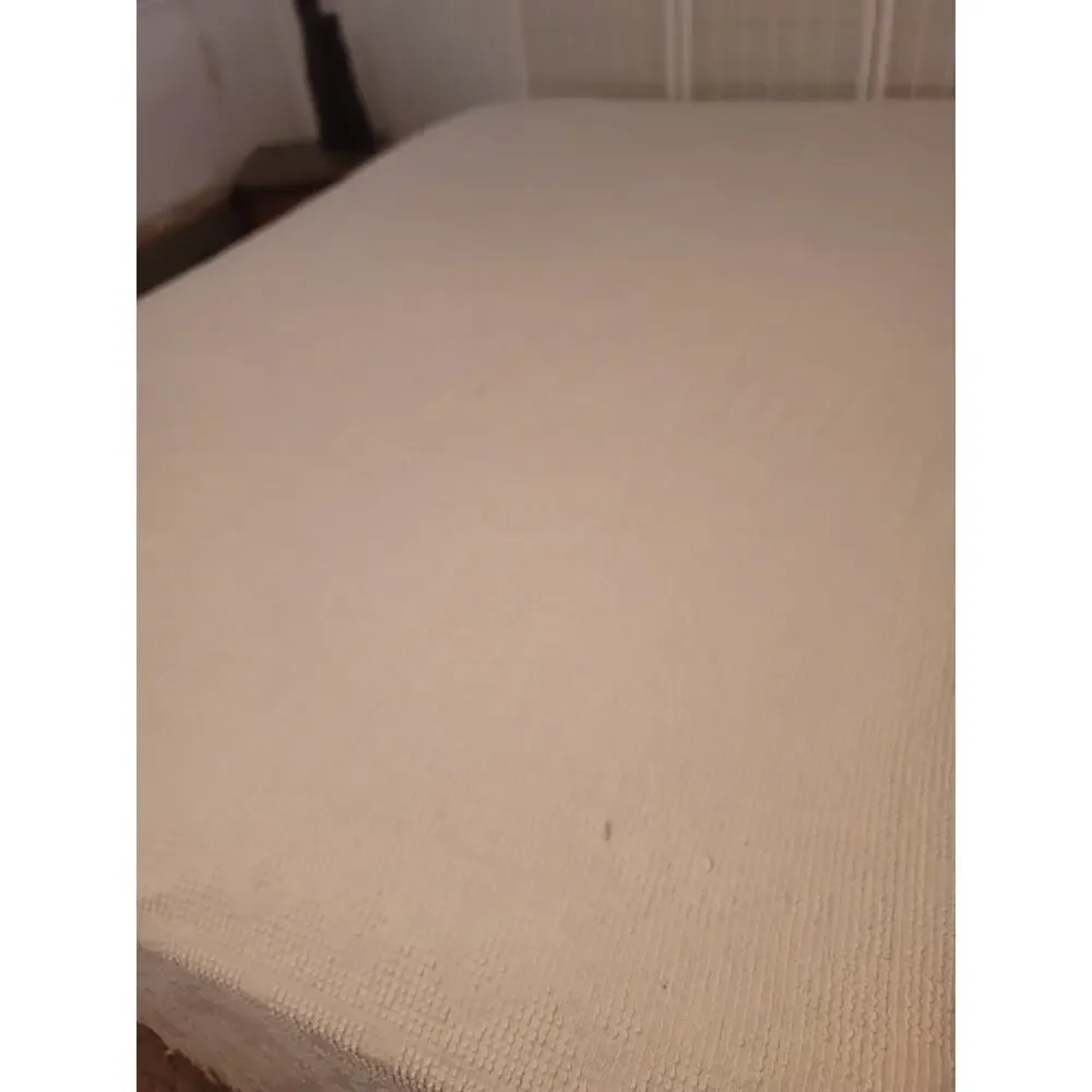 Vintage Bates Cream Cotton Bedspread - Double (Full) or Queen Size